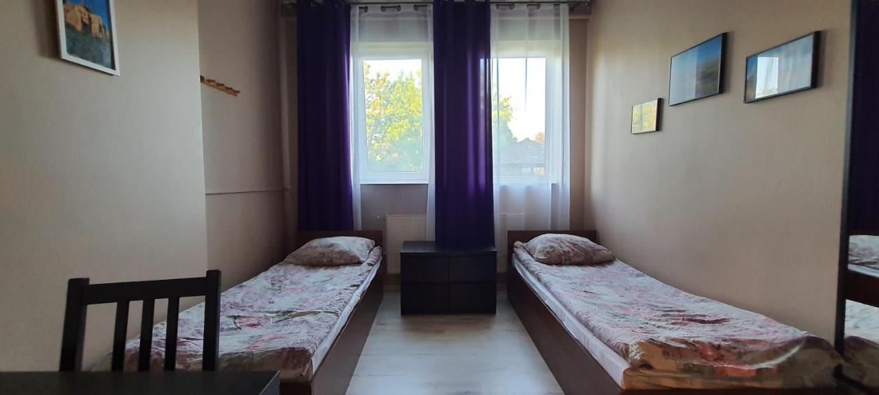 Hostel Zamosc - Pokoje Goscinne - Bezplatny Parking 外观 照片