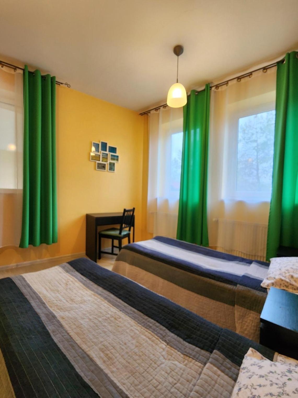 Hostel Zamosc - Pokoje Goscinne - Bezplatny Parking 外观 照片