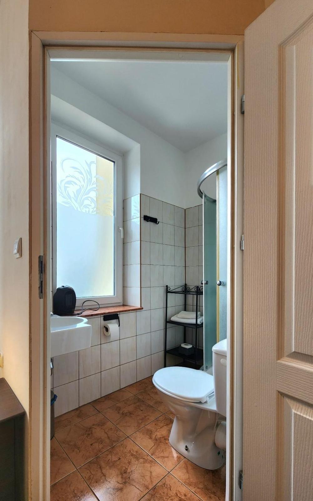 Hostel Zamosc - Pokoje Goscinne - Bezplatny Parking 外观 照片