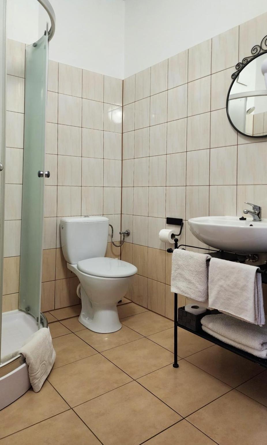 Hostel Zamosc - Pokoje Goscinne - Bezplatny Parking 外观 照片